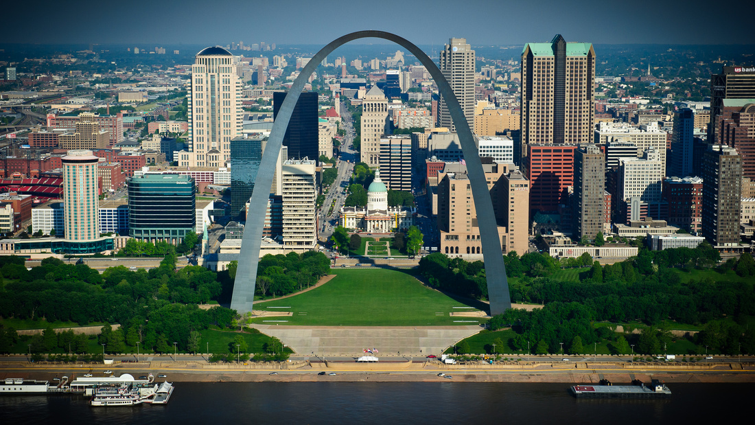 Aerial Photography (St. Louis, MO): « Steal Nothing But Photographs
